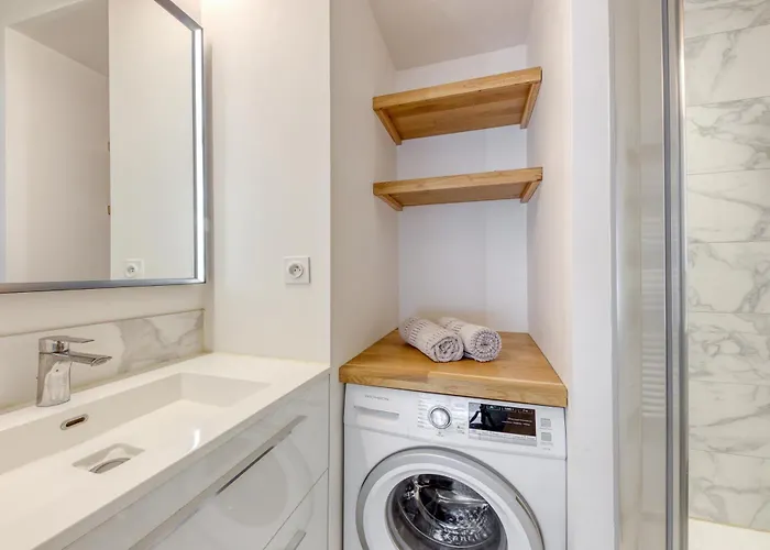 La Perle Blanche- Chic- Metro L1 Apartman